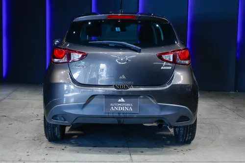 Mazda 2 Touring 1.5