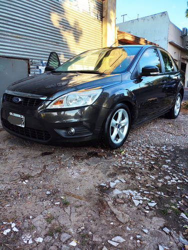 Ford Focus 2 1.6 Exe Sedan Trend Sigma