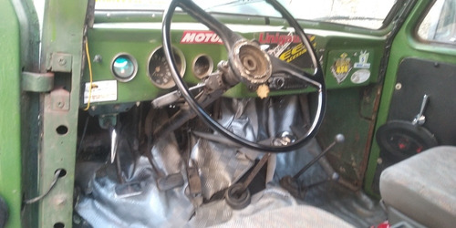 Ford F-75 4x4 6cc 4x4