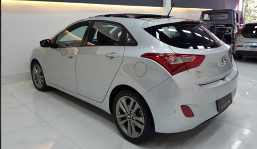 Imagem 4 de 7 de Hyundai I30 1.8 2016 Com Teto Solar - Impecável!