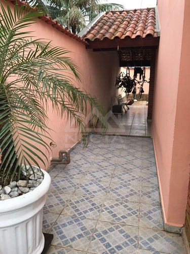 Imagem 13 de 30 de Sobrado À Venda Com 3 Dormitórios, Indaiá, Caraguatatuba/sp. - Ca01118 - 70185259