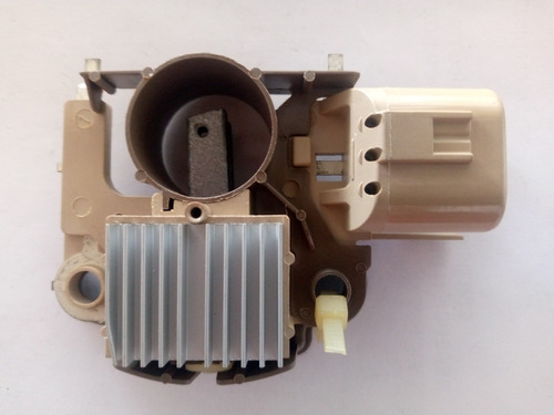 Regulador Alternador Para Ford, Mazda Mitsubishi Honda 3pine