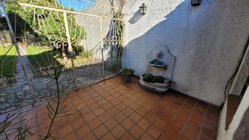 Imagen 21 de 21 de Chalet Sobre Lote De 10 X 43.30 - Castelar Norte