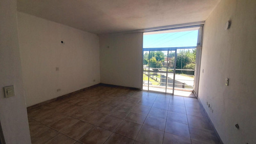 Departamento En Altos Del OmbĂș - Pilar