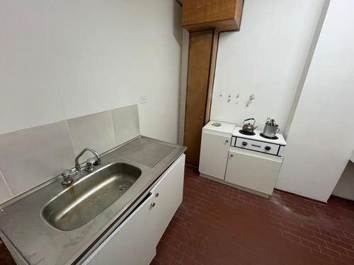 Oficinas En Venta, 50 Mtrs De La Peatonal. B° Centro, Villa Carlos Paz.