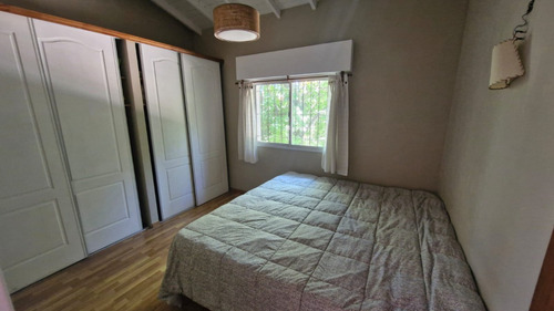 Muy Buena Casa Ph 3 Dormitorios 2 Baños, Garaje, Patio Y Terraza