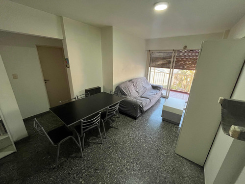 Departamento 3 Ambientes S/av Alberdi *mataderos*