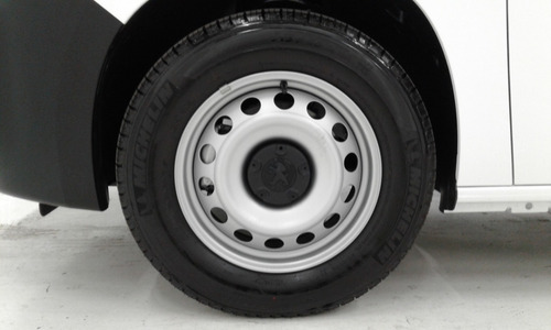 Imagen 10 de 11 de Peugeot Nueva Partner Maxi Pack 5p 1.2 Puretech 110 Hp Man6v
