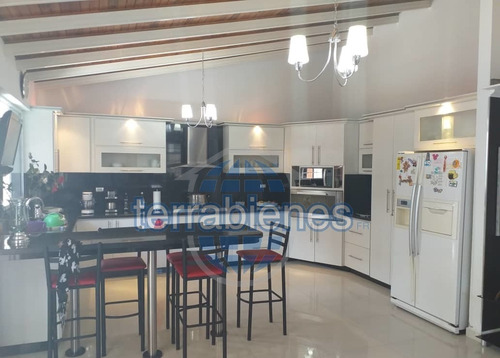 Imagen 6 de 14 de Hermosa Casa De Dos Niveles En Conjunto Privado