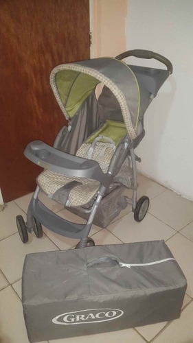 Imagen 1 de 3 de Corral Y Coche Marca Graco