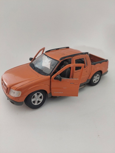 Ford Explorer Sport Trac Maisto Escala 1/25