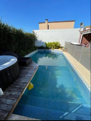 Imagen 28 de 28 de Barrio Uno Hermoso Chalet Restaurado