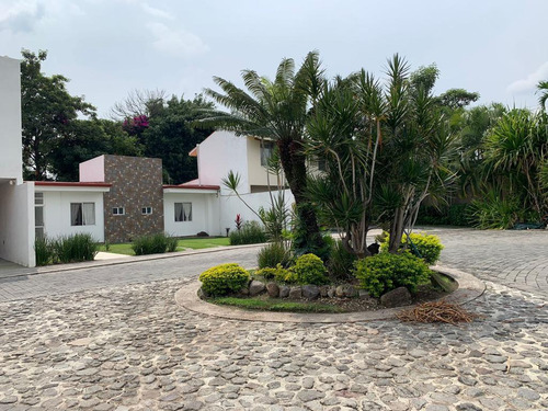 A Minutos De La Ex Hacienda De Cortes Lote Residencial Vigilancia