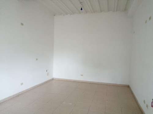 Imagen 5 de 6 de Oficinas En Arriendo Llano Lindo 476-133