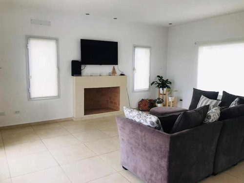 Venta Casa 4 Amb Y Escritorio En Lote Interno San Rafael Villanueva Tigre