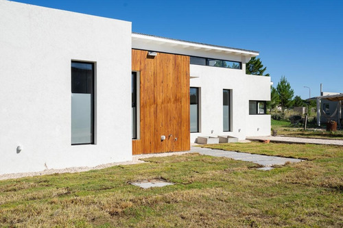 Imagen 4 de 24 de Casa En Venta - 4 Ambientes - Pinamar Sur Playa