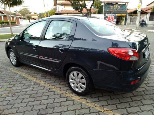 Imagem 5 de 14 de Peugeot 207 1.4 Xr Passion Sport 8v Flex 4p Manual