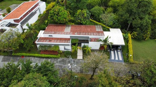 Se Vende Casa Campestre Vía Al Aeropuerto, Armenia Quindio