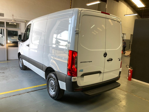 Mercedes-Benz Sprinter 311 V2 FURGON