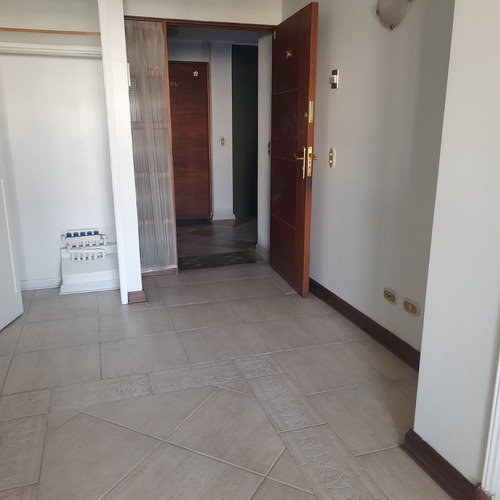 Amplio Departamento - Ubicación Inmejorable