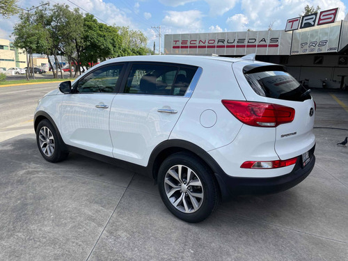 Imagen 3 de 6 de Kia Sportage 2016 2.0 Ex Pack L At