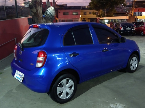 Nissan March 2013 1.0 S 5p