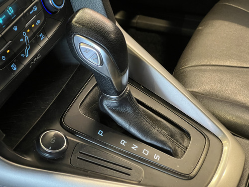 Ford Focus III 2.0 Sedan Se At6