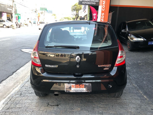 Renault Sandero 1.0 16v Expression Hi-flex 5p