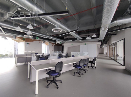 Renta - Oficina - One O One - 575 M2 - Piso 18