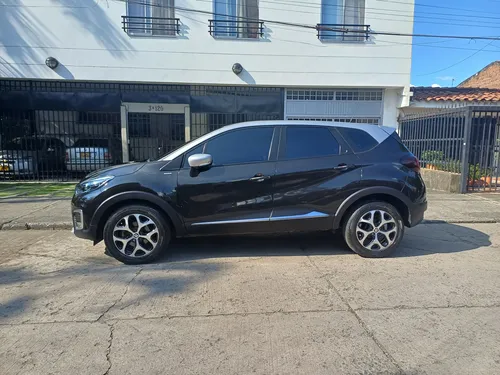 Renault Captur 2.0 Intens Automática