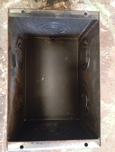 Gabinete Estanco Generica 15x10x10 Cm Gris Oscuro (Usado)