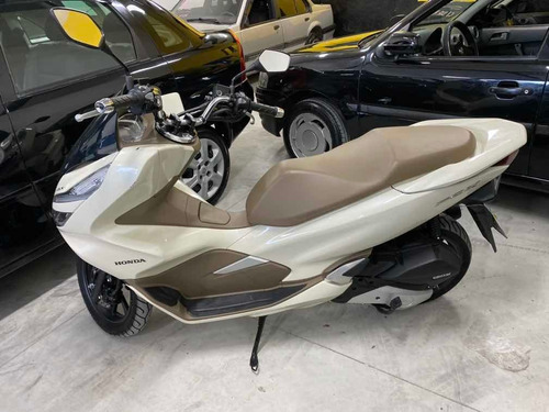 Honda Pcx Dlx 2019