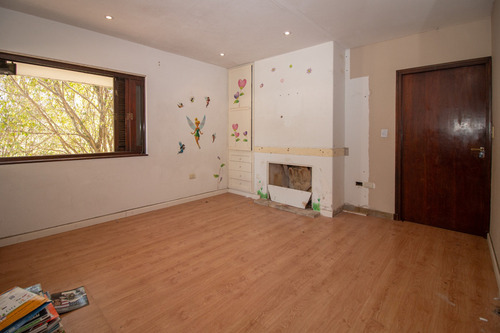 Excepcional Casa En Venta En La Ciudad De Concordia