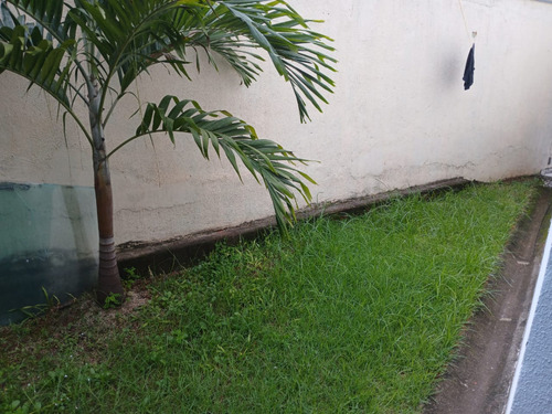 Casa De Condomínio Em Itaguaí, 2 Quartos