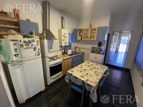 Imagen 6 de 18 de Venta Casa 3 Ambientes Con Fondo Libre En Wilde (31178)