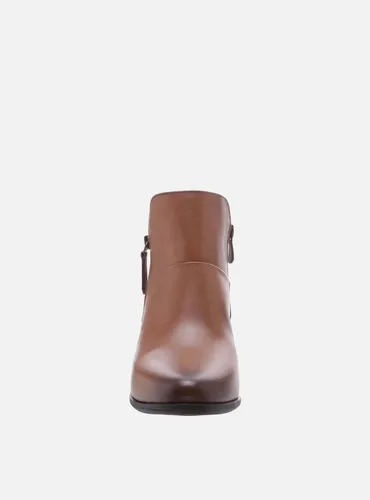 Bota arezzo cano 2025 curto marrom