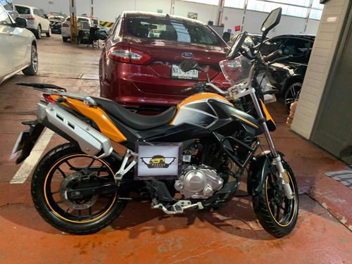Imagen 2 de 8 de Moto Italika V200 Adventure 2018