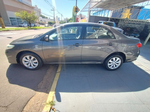Toyota Corolla GLi 1.8 Flex 16V Aut.