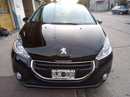 Imagen 7 de 12 de Peugeot 208 1.5 Allure 2015