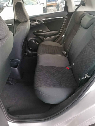 Imagen 11 de 15 de Honda Fit 2016 5p Fun L4/1.5 Man