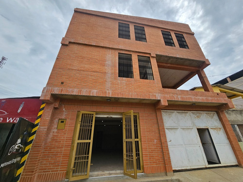 Francys Sanchez Vende Edificio En Proyecto De Construcción En Tucacas Edo Carabobo