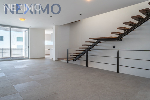 Imagen 14 de 30 de Casa En Venta En Lomas De Juriquilla Querétaro