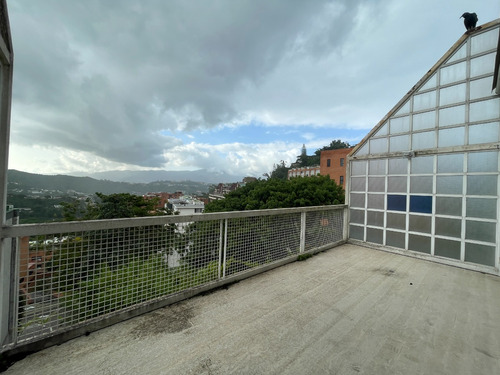 En Venta Town House De 376m2 En El Peñón 