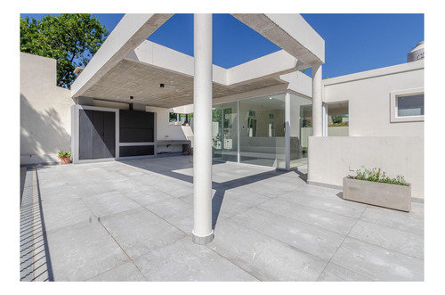Imagen 29 de 30 de Exclusiva Casa En Venta En Villa Pueyrredon