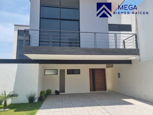 Casa En Renta En Fracc. Los Nogales Residencial