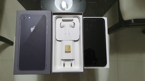 Apple iPhone 8 64 Gb Cinza Espacial + 5 Capas - Original