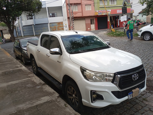 Toyota Hilux 2.8 Tdi Srv Cab. Dupla 4x4 Aut. 4p