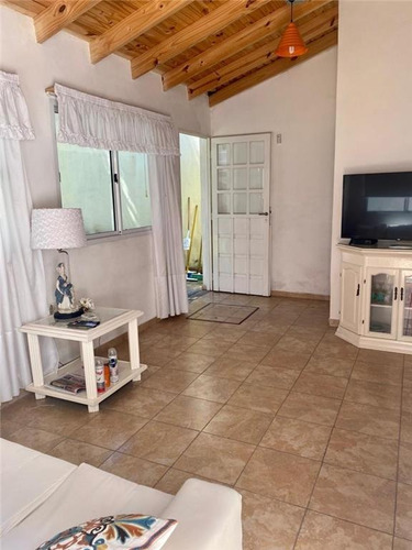 Imagen 2 de 16 de Casas Casa - Venta