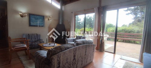 Casa 180 M2 - Terreno 11.200 M2 - Los Pinares De Algarrobo