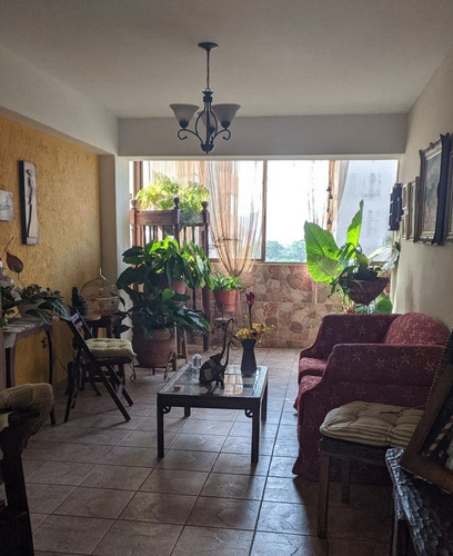 Imagen 3 de 11 de Alquiler De Habitación Amoblada Tazajal.